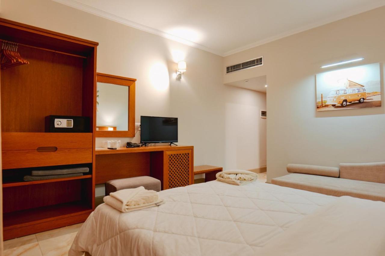 Hotel Sole Mare クサミル エクステリア 写真
