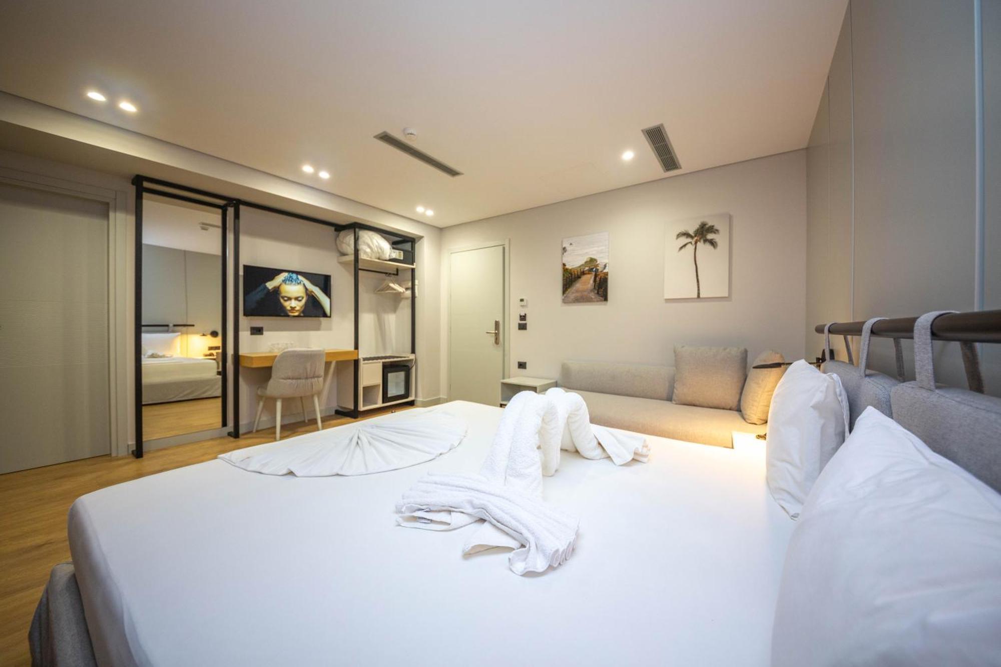 Hotel Sole Mare クサミル エクステリア 写真