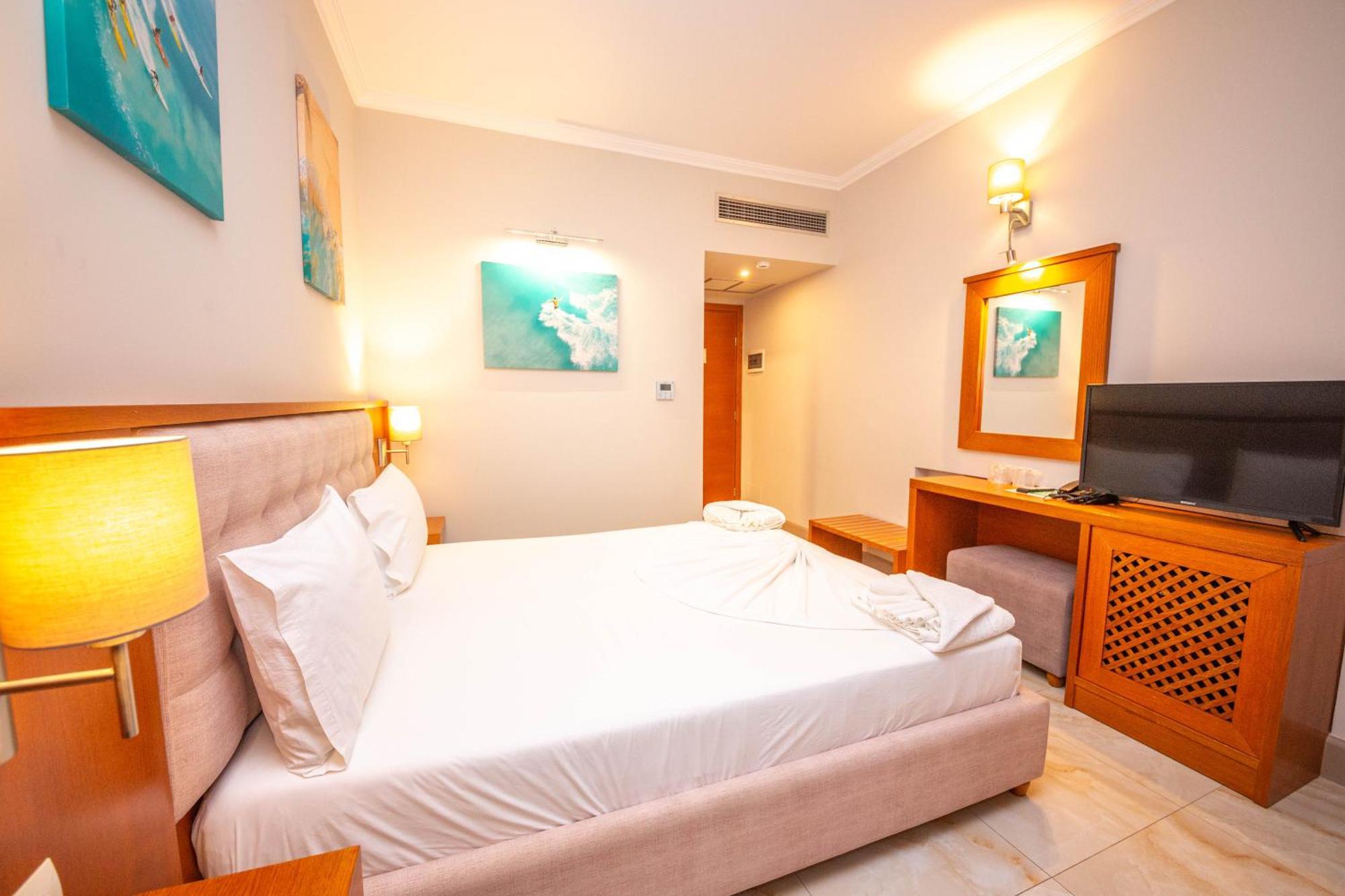 Hotel Sole Mare クサミル 部屋 写真