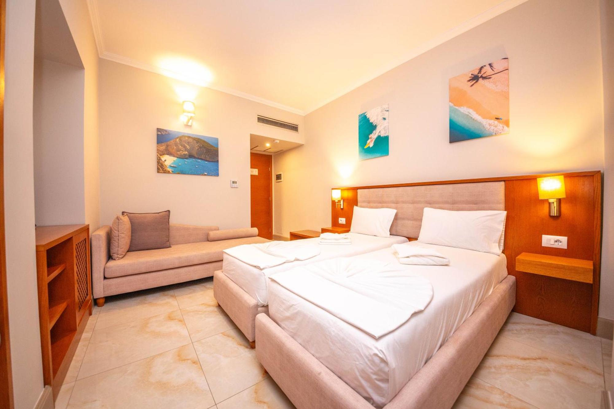 Hotel Sole Mare クサミル 部屋 写真
