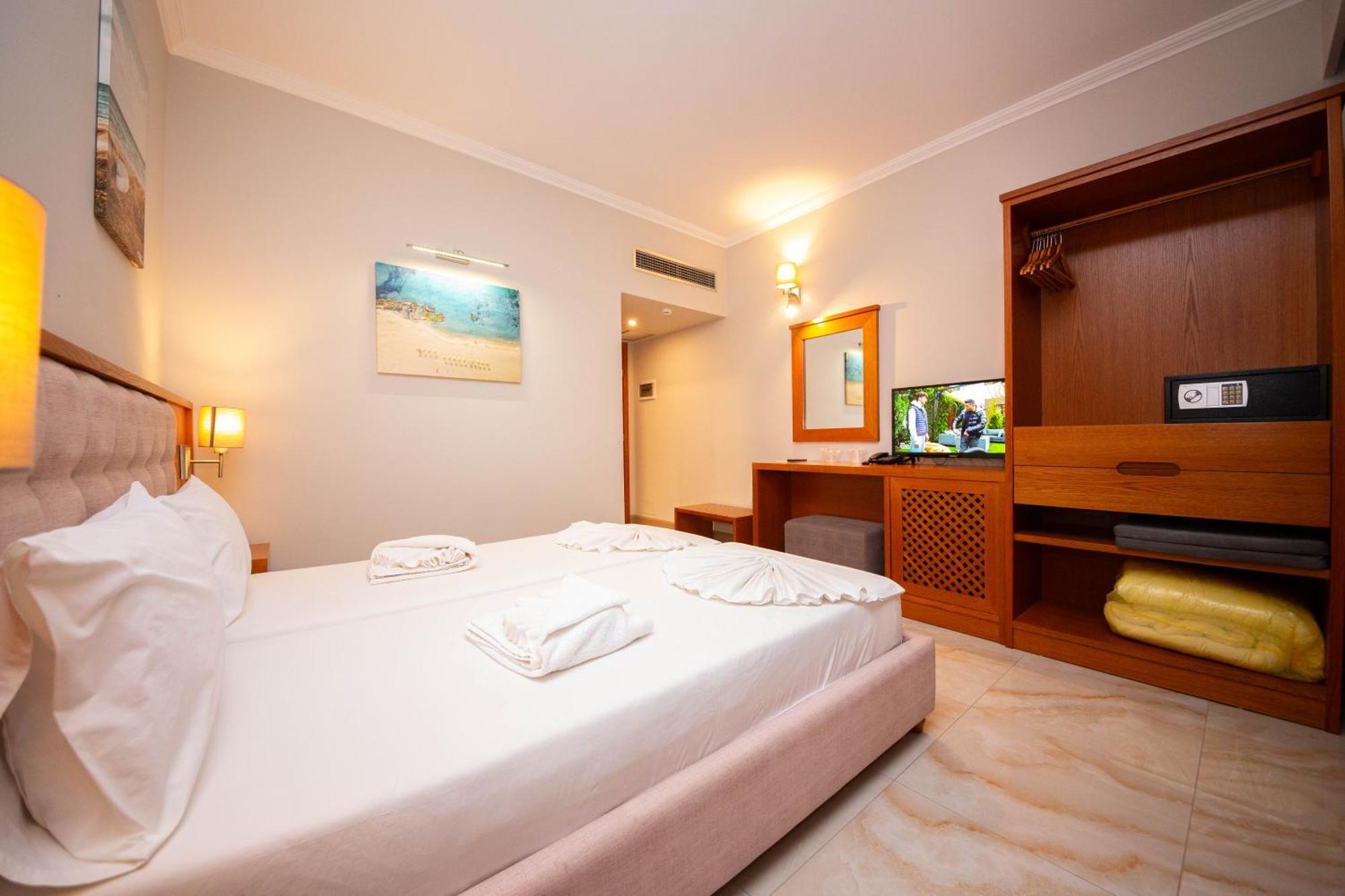 Hotel Sole Mare クサミル 部屋 写真