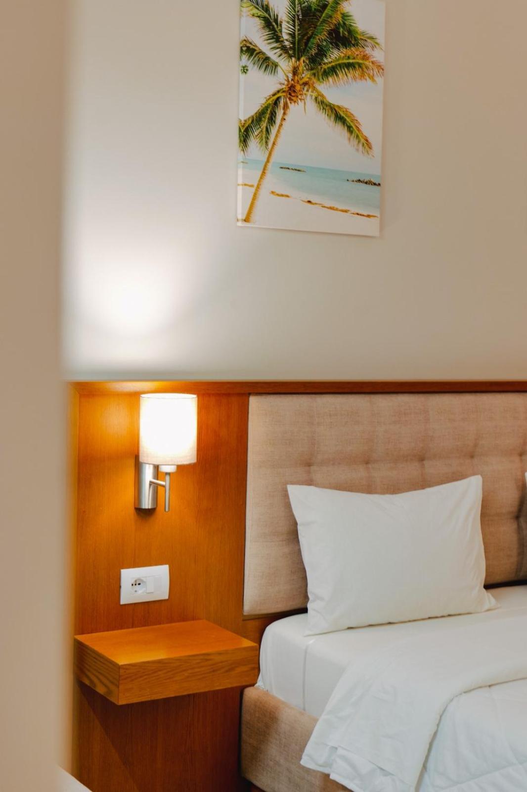 Hotel Sole Mare クサミル エクステリア 写真