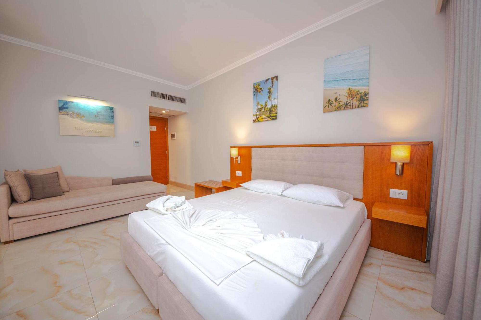 Hotel Sole Mare クサミル エクステリア 写真