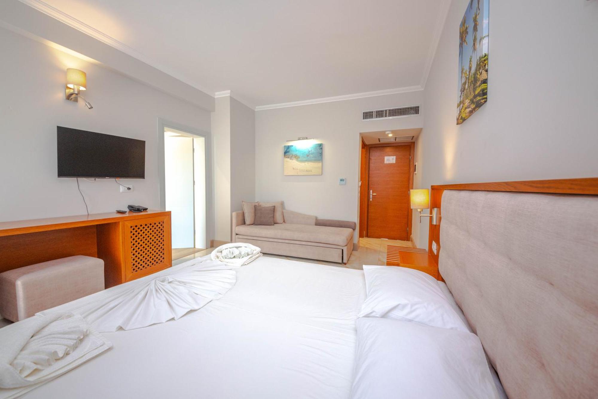 Hotel Sole Mare クサミル 部屋 写真
